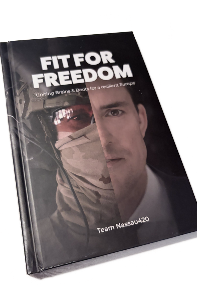 Fit for Freedom — het boek van Nassau420